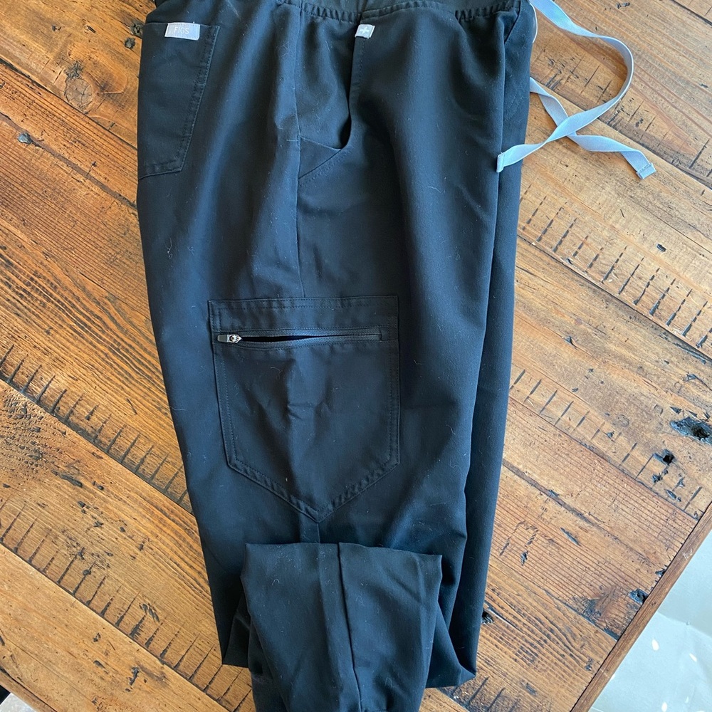Figs Zamora Jogger Scrub Pants- Black, Medium